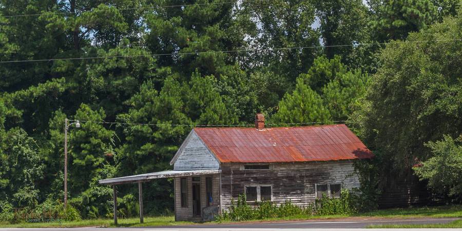 There is no gas left in this defunct station