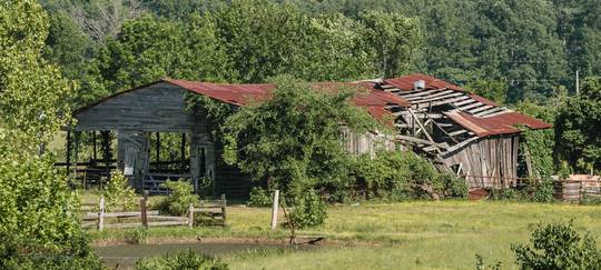 almost gone barn